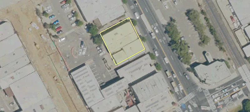 126 Yosemite Ave