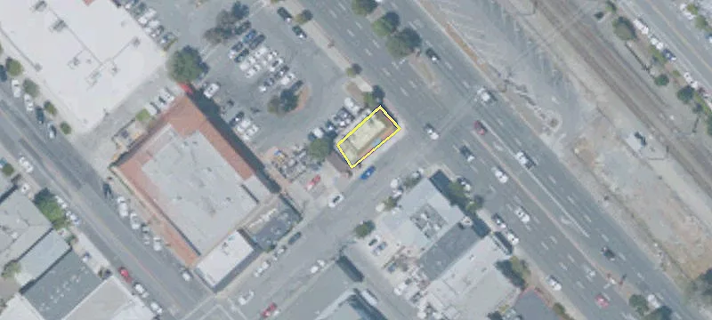 1494 El Camino Real