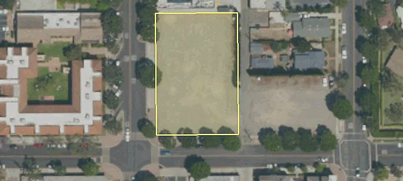 245 El Camino Real