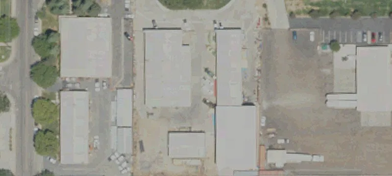 2524 Industrial Rowe