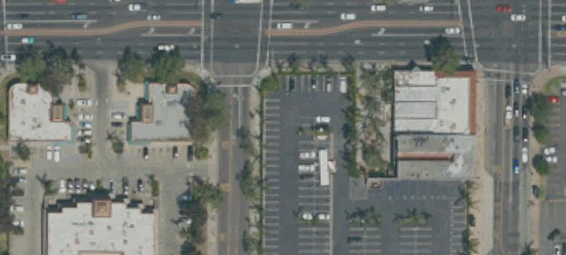 120 1st St