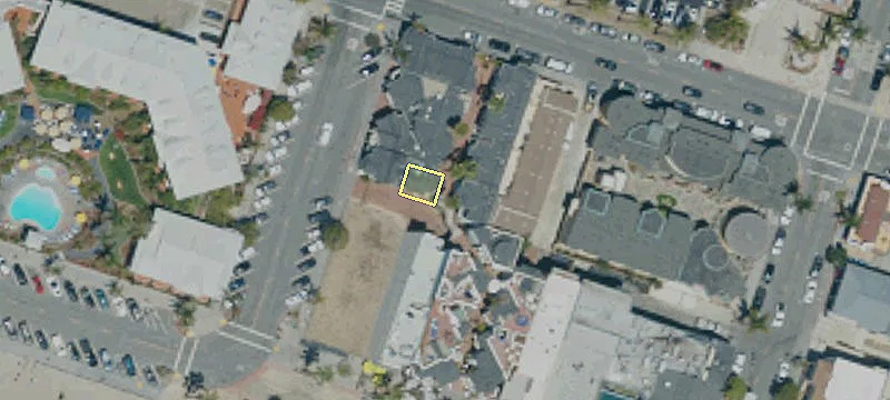 60 San Francisco St