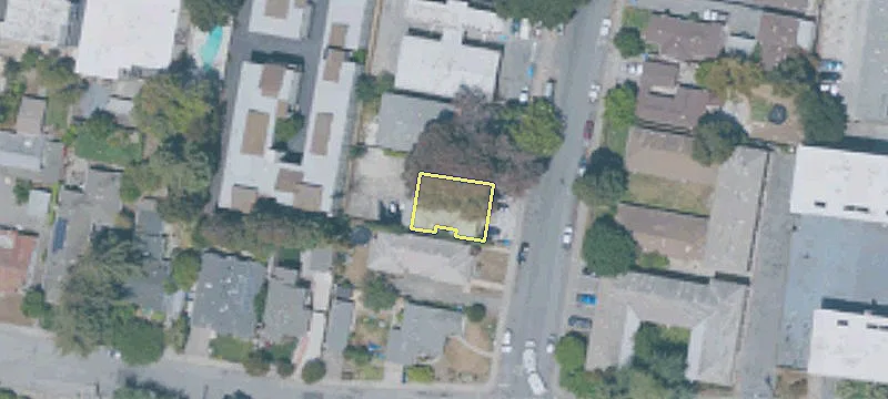 2021 Euclid Ave