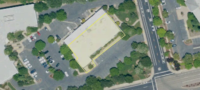 1050 Iron Pt Rd