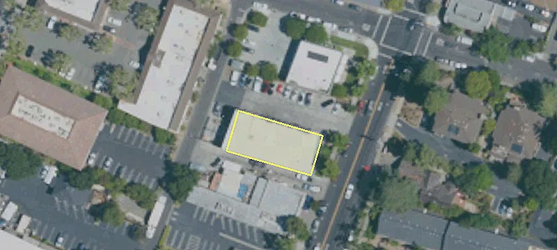 577 University Ave