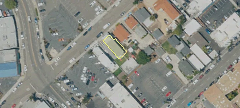 330 Main St