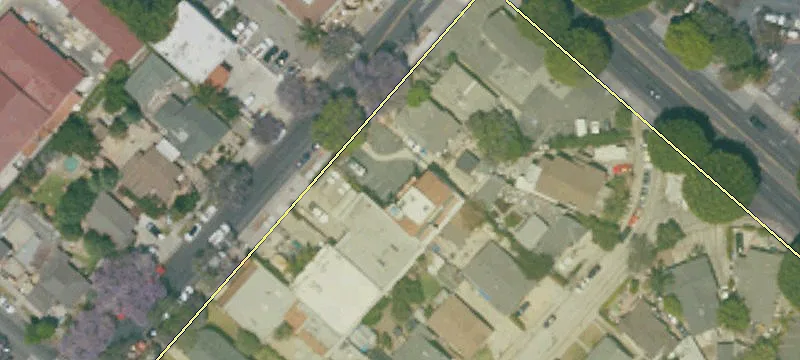 820 Montecito St