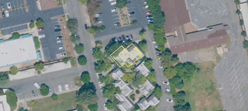 3264 Villa Ln