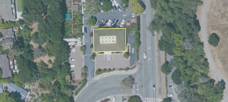 104 La Mesa Dr