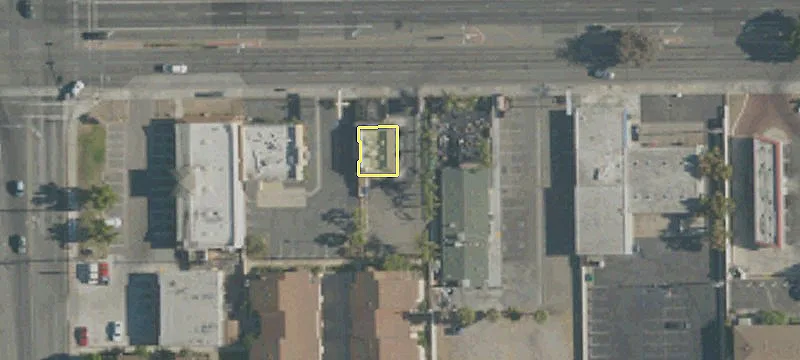9542 Chapman Ave