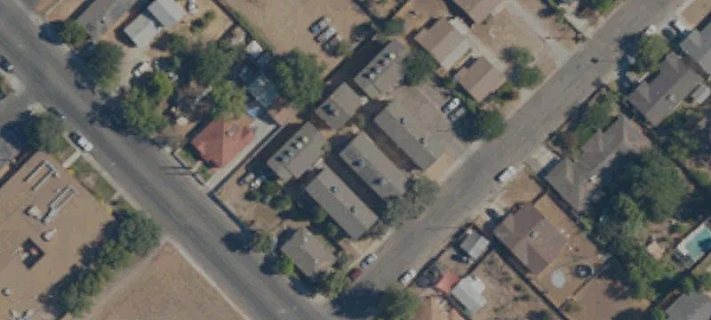 609 Moore St