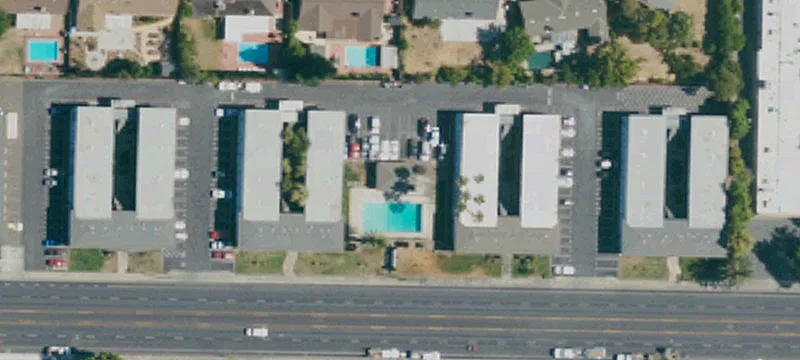 4913 Marconi Ave