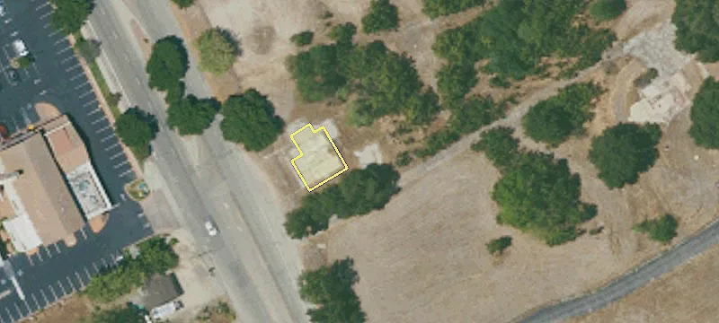 2375 El Camino Real