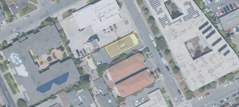 2720 Edison St
