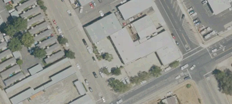 447 4th Ave