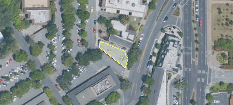 80 Main St