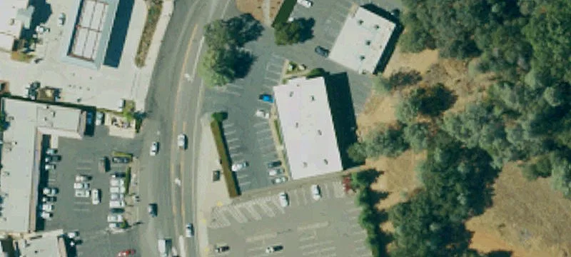 3939 Cambridge Rd