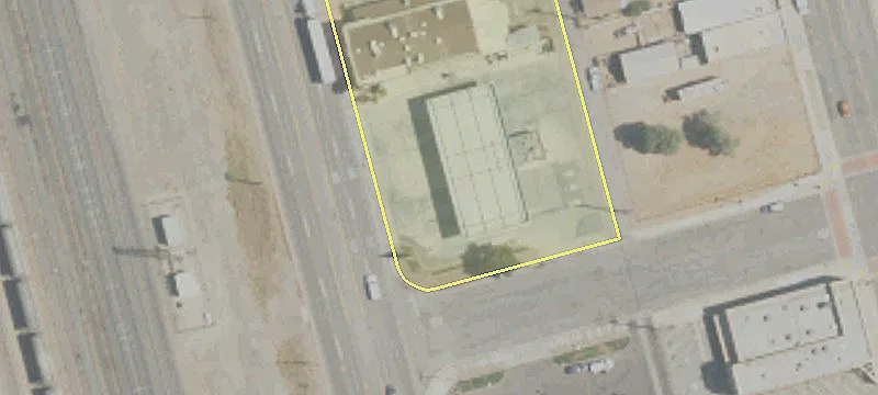 15800 Sierra Hwy