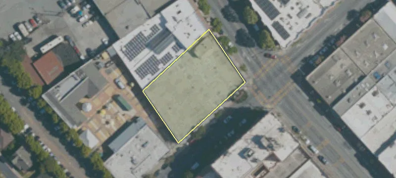 501 Main St