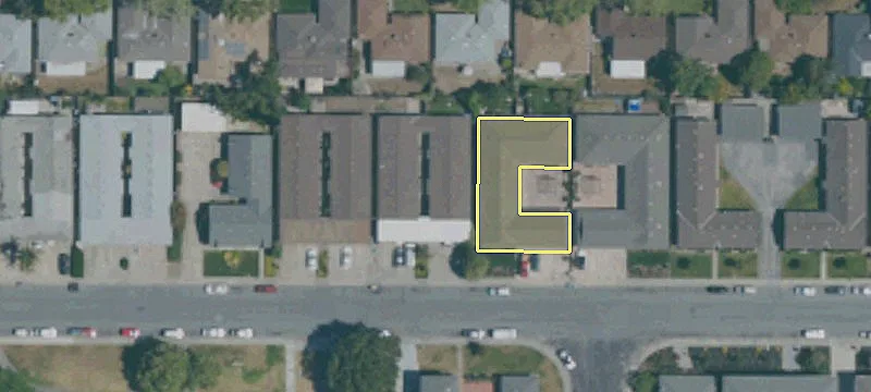 2215 Royal Dr