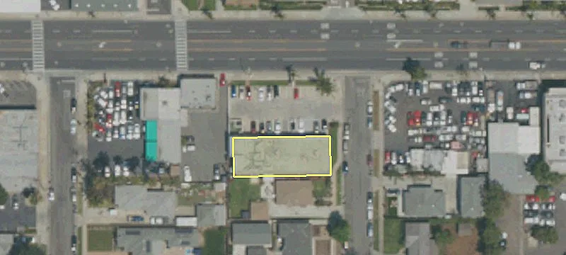 1100 Chapman Ave