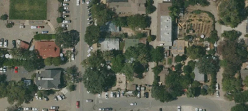2974 Grand Ave