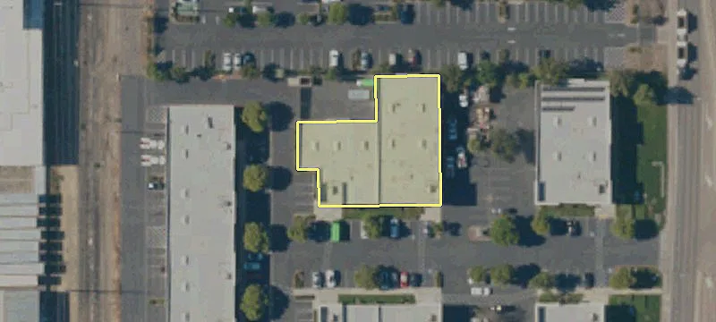 2275 Macarthur Dr