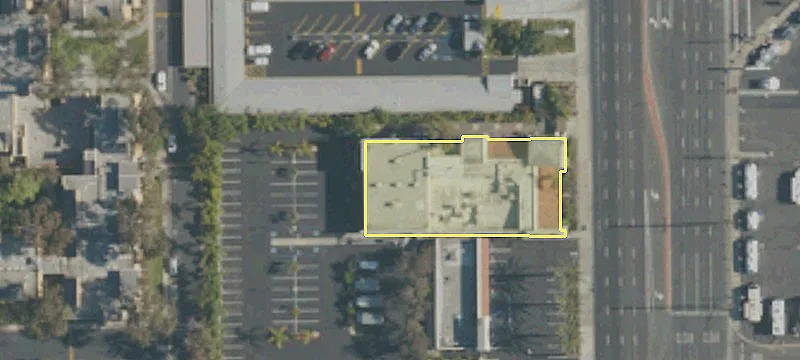 15081 Bch Blvd