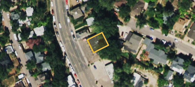 1108 Manitou Ave