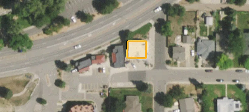 516 Eisenhower Blvd