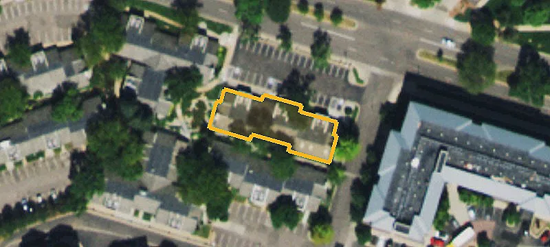 8000 Prentice Ave, Unit D-D3