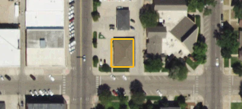 500 Main St
