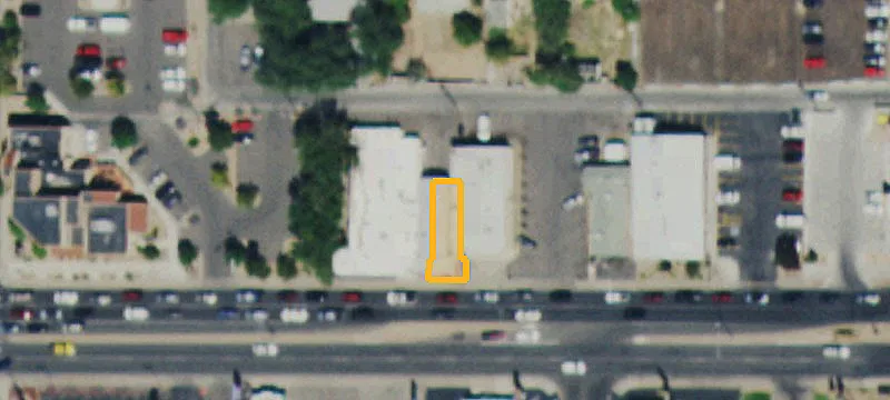 752 North Ave