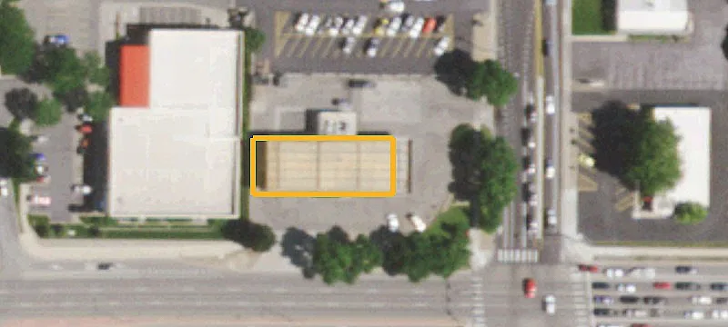1509 Eisenhower Blvd