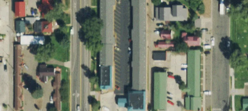 400 Tomichi Ave