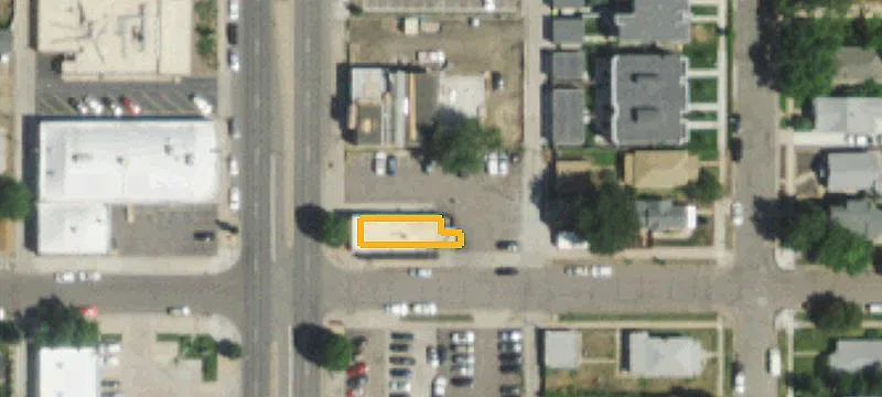 2796 Broadway