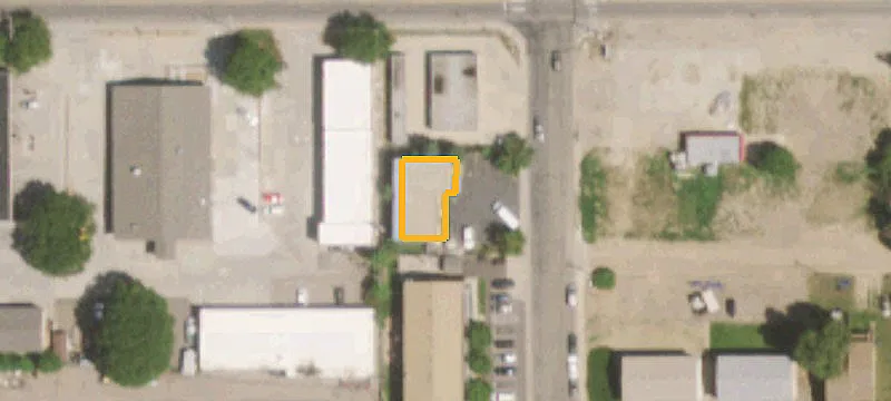 207 Carr Ave