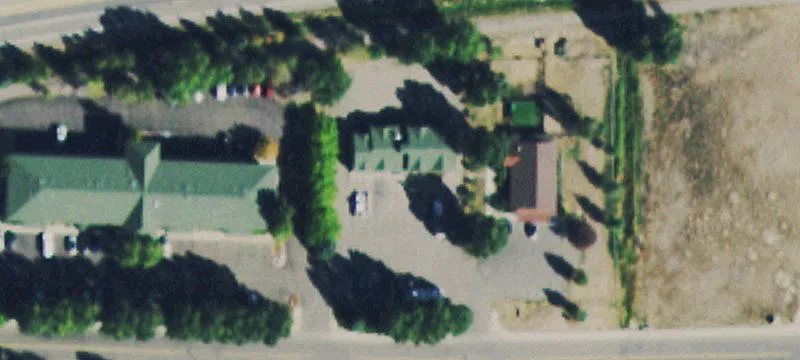 660 Red Table Dr
