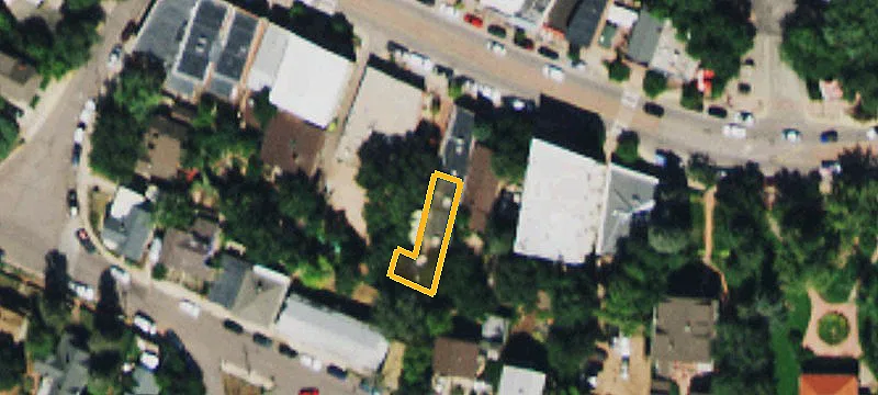 725 Manitou Ave