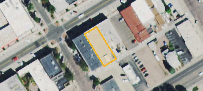 606 Main St