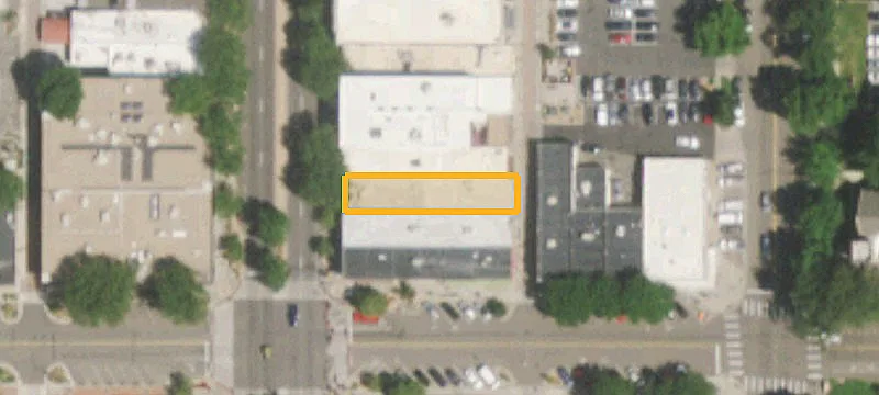 410 Main St