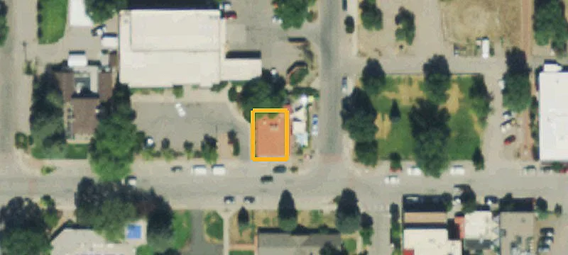 647 Main St