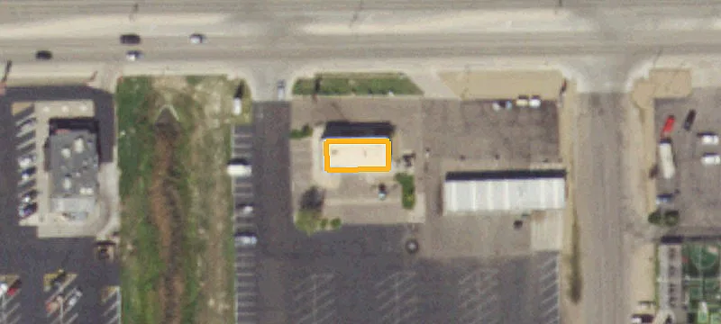 1107 Main St