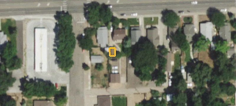 825 Main St