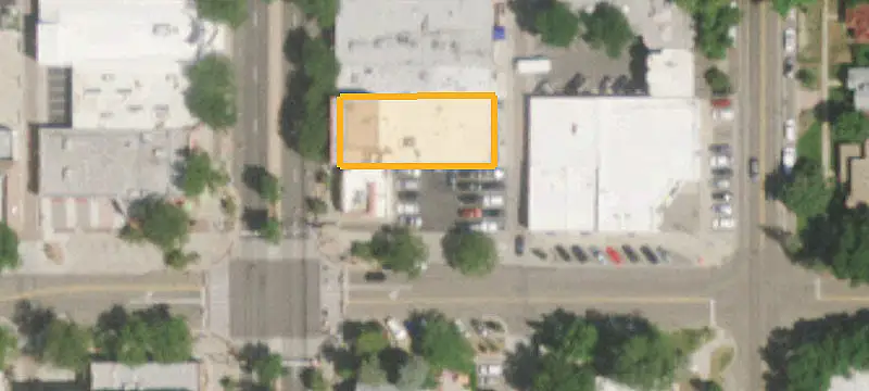 502 Main St