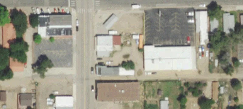 609 Main St