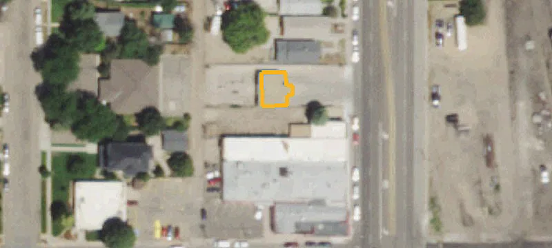 208 Oak Ave