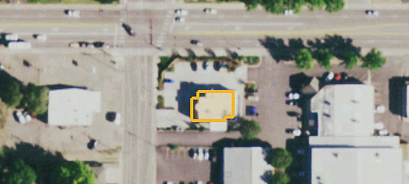 1888 Eisenhower Blvd
