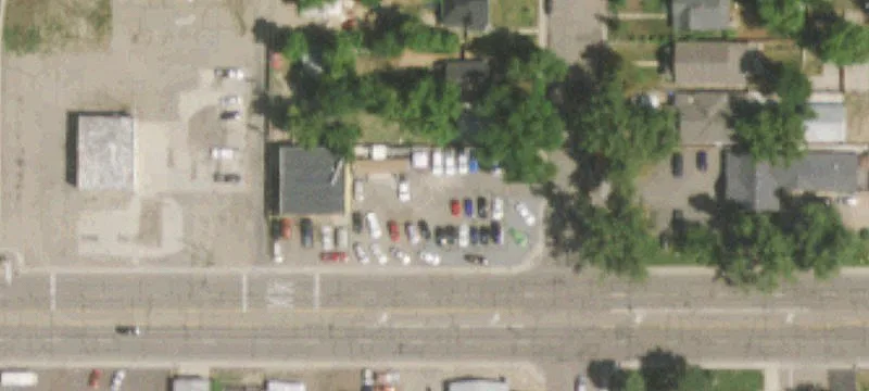 128 3rd Ave