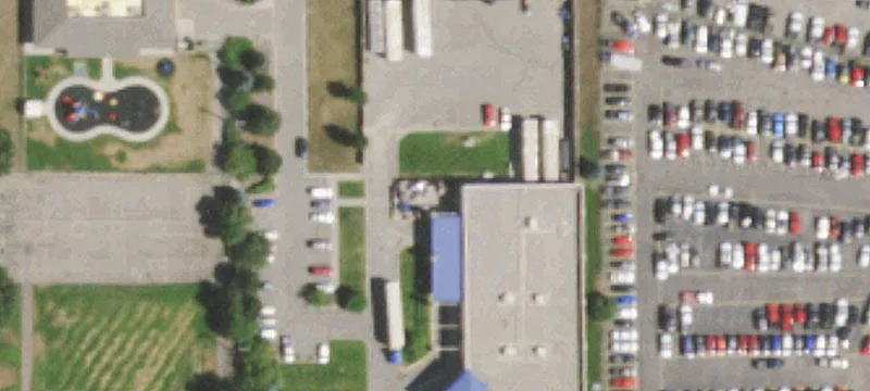 935 Eisenhower Blvd